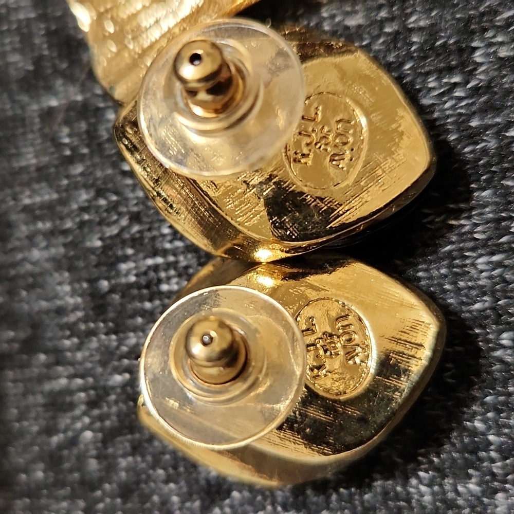 2 vintage earrings, 1 by KJL for Avon, 1 unknown - Picture 4 of 6